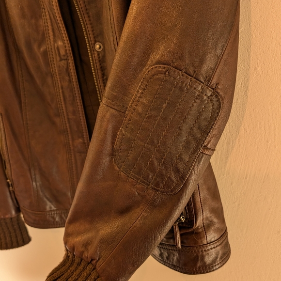 Eddie Bauer leather bomber jacket - Picture 8 of 14